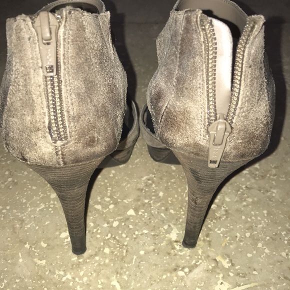 Fergie Kitana-Tan Heels. Leather. size 9 like new - Picture 10 of 10